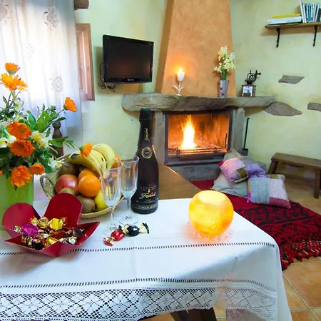 Romantic House For 2 People With Jacuzzi