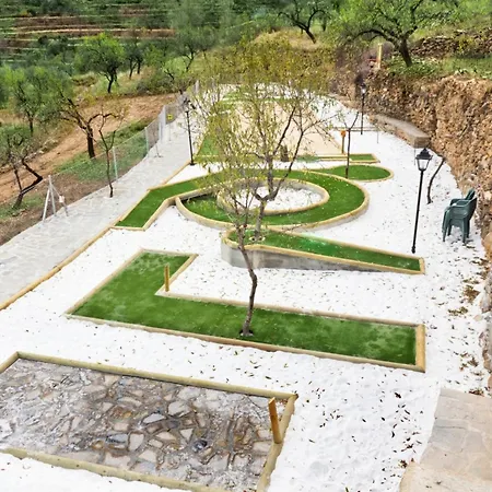 Romantic House For 2 People With Jacuzzi Laroya